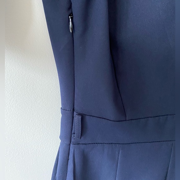 Navy stretchy preppy dress with white collar - Picture 6 of 6